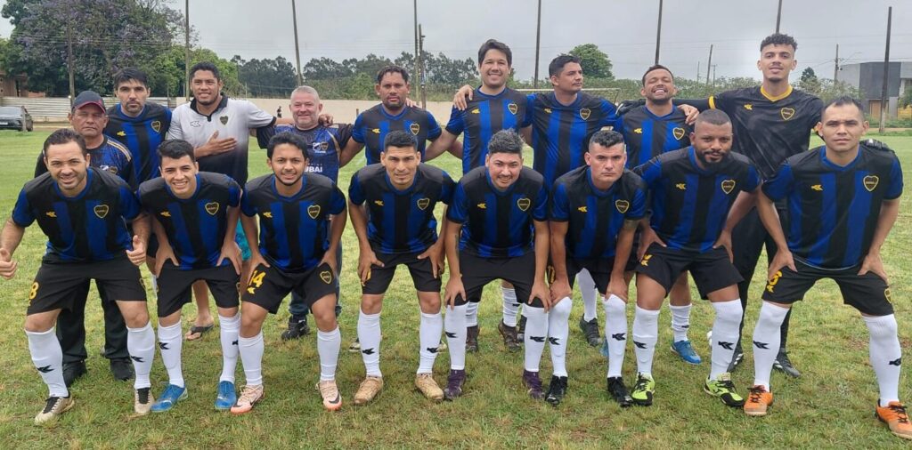 Rodada com muitos gols define os oito classificados para as quartas de final da 9ª Taça Cidade de Futebol Suíço Rodada com muitos gols define os oito classificados para as quartas de final da 9ª Taça Cidade de Futebol Suíço