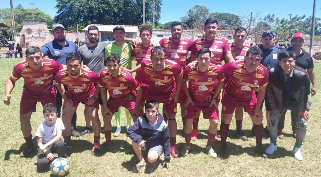 Rodada com muitos gols define os oito classificados para as quartas de final da 9ª Taça Cidade de Futebol Suíço Rodada com muitos gols define os oito classificados para as quartas de final da 9ª Taça Cidade de Futebol Suíço
