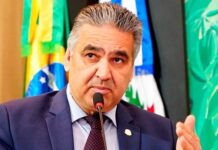 Template Colunistas – Yhuldes Giovani