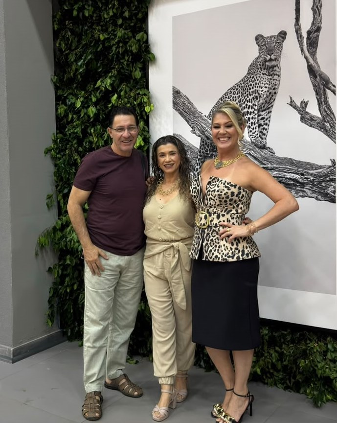 Paulo e Kelly Pires celebram reinauguração da Criare e inauguração da CopDecor em Ponta Porã Paulo e Kelly Pires celebram reinauguração da Criare e inauguração da CopDecor em Ponta Porã