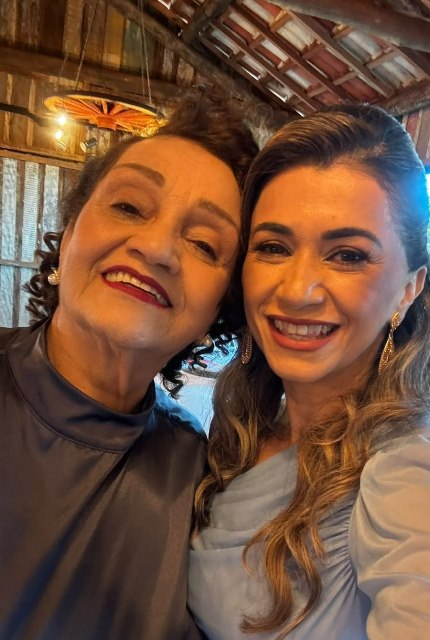 Casamento de Mirela e Rafael é marcado por emoção e momentos inesquecíveis em Amambai Casamento de Mirela e Rafael é marcado por emoção e momentos inesquecíveis em Amambai