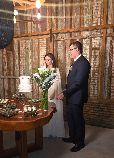 Casamento de Mirela e Rafael é marcado por emoção e momentos inesquecíveis em Amambai Casamento de Mirela e Rafael é marcado por emoção e momentos inesquecíveis em Amambai