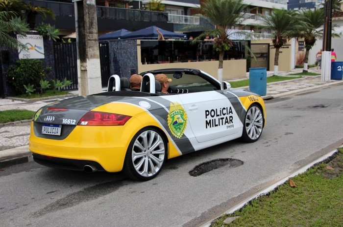 Polícia reforça frota com Porsche, Camaro, BMW e até Lamborghini tomados de traficantes e facções Polícia reforça frota com Porsche, Camaro, BMW e até Lamborghini tomados de traficantes e facções