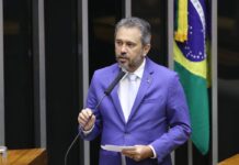 Template Colunistas – Yhuldes Giovani