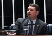 Template Colunistas – Yhuldes Giovani