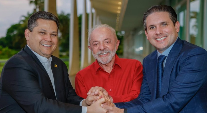 União Brasil e PP anunciam apoio à reeleição do senador Davi Alcolumbre no comando da casa União Brasil e PP anunciam apoio à reeleição do senador Davi Alcolumbre no comando da casa