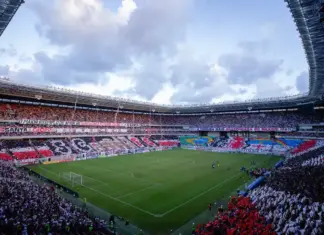 Category "Esportes" com ad especifico contratado