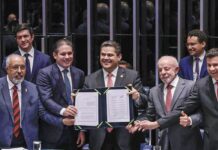 Template Colunistas – Yhuldes Giovani