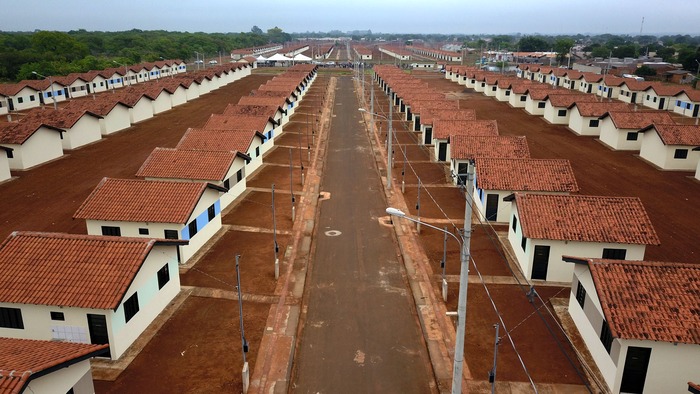 Sonho restaurado: parceira permite entrega de 260 casas pelo governador Reinaldo Azambuja