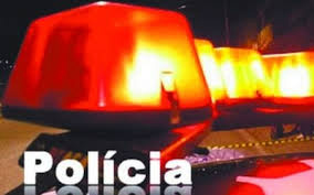 Idoso sofre maus tratos por parte de filha e genro que se apropriam de aposentadoria Idoso sofre maus tratos por parte de filha e genro que se apropriam de aposentadoria