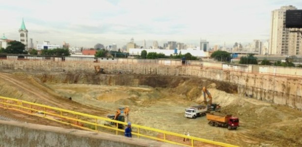 Igreja da Graça começa a construção de um megatemplo para 10 mil pessoas em SP.foto:Felipe Souza/BBC Brasil
