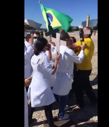 Polícia Civil indicia 3 por agressões durante manifestação de enfermeiros em Brasília