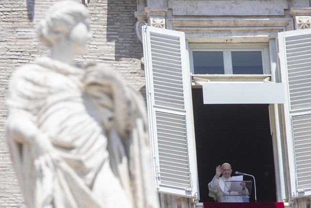 Pessoas são mais importantes do que economia, diz Papa Francisco sobre pandemia