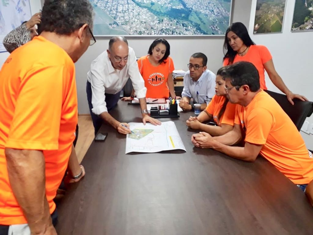 Em Ponta Porã, prefeito se reúne com a Associação de Corredores