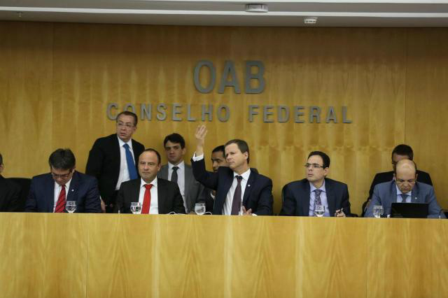 OAB decide apoiar processo de impeachment de Dilma foto:Diego Vara/Agencia RBS
