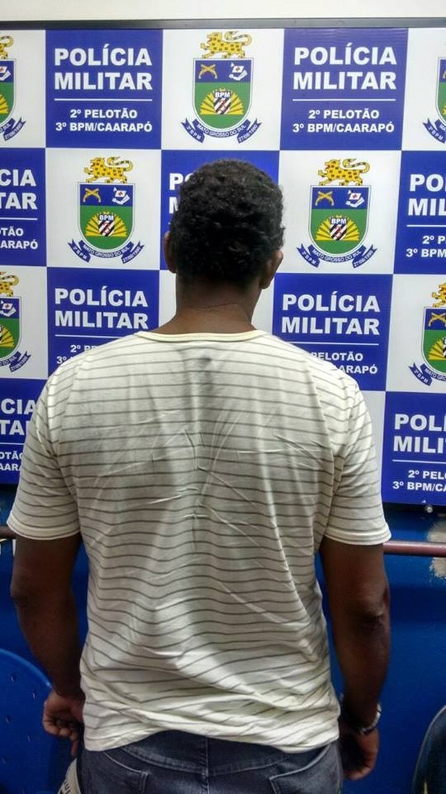 Polícia Militar de Caarapó faz abordagem e cumpre mandado de prisão