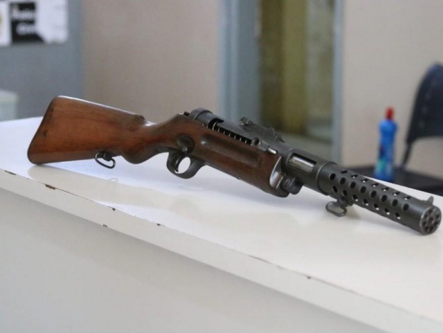 Arma de origem alemã foi adquirida pelo suspeito por R$ 9 mil. (Foto: Marcos Maluf)