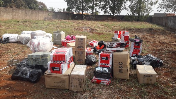 Polícia Militar do Assentamento Itamarati/4ºBPM apreende grande quantidade mercadorias contrabandeadas