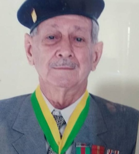 o ex-combatente da (FEB), Moacir Aleixo, recebeu inúmeras condecorações por sua atuação na guerra — Foto: Divulgação/Arquivo pessoal