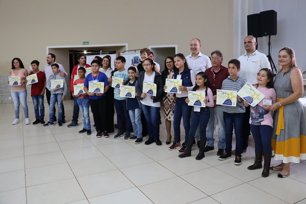Educação Premiada reconhece projetos na REME em Ponta Porã