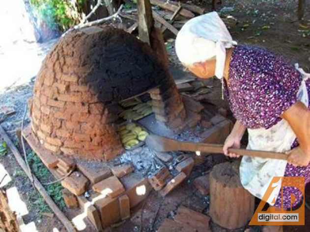 A maneira tradicional de se preparar a verdadeira chipa.foto:Amambaydigital
