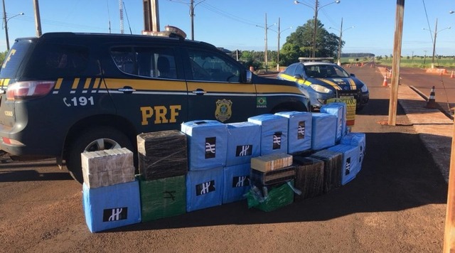 PRF apreende 940 kg de cocaína em Ponta Porã/MS