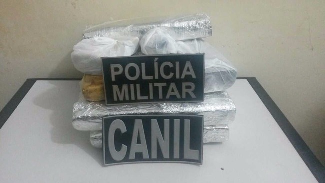 Droga estava dentro de mochila em ônibus que faz linha Ponta Porã/Campo Grande (Foto: Divulgação/Polícia Militar)