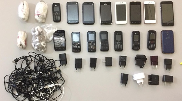 Operação em Presídio Feminino de Ponta Porã resulta na apreensão de 16 celulares