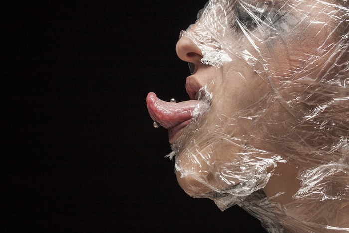 Piercings na língua e no nariz têm mais chances de infeccionar — Foto: Pixabay