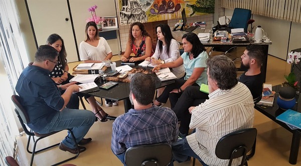 Fundação de Cultura promove reunião para discutir, dentre outros, reforma do castelinho de Ponta Porã