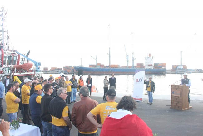 Integrantes da caravana pró-rota bioceânica em visita ao porto de Antifagasta, no Chile, no ano passado. Foto: Sílvio Andrade