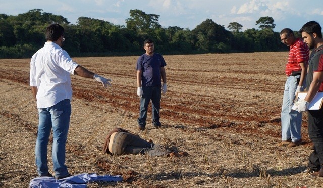 Acusado de matar a tiros peão de fazenda ao descobrir suposta traição é preso na fronteira Acusado de matar a tiros peão de fazenda ao descobrir suposta traição é preso na fronteira